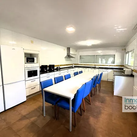 Mediterrania, Con Piscina Y Barbacoa Holiday home *