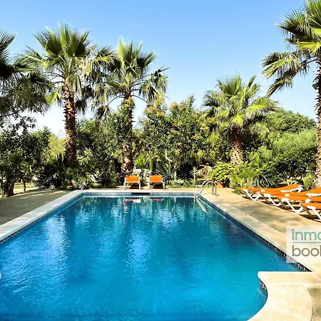 Nyaraló Mediterrania, Con Piscina Y Barbacoa